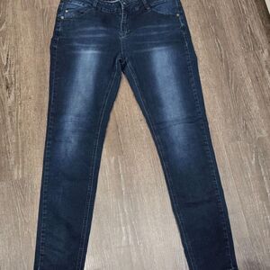 Rampage Women's Blue and Navy Jeans